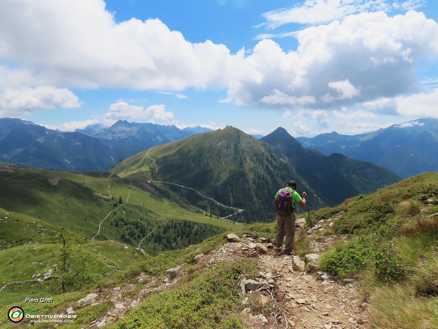 59 Vista verso il Valgussera.JPG